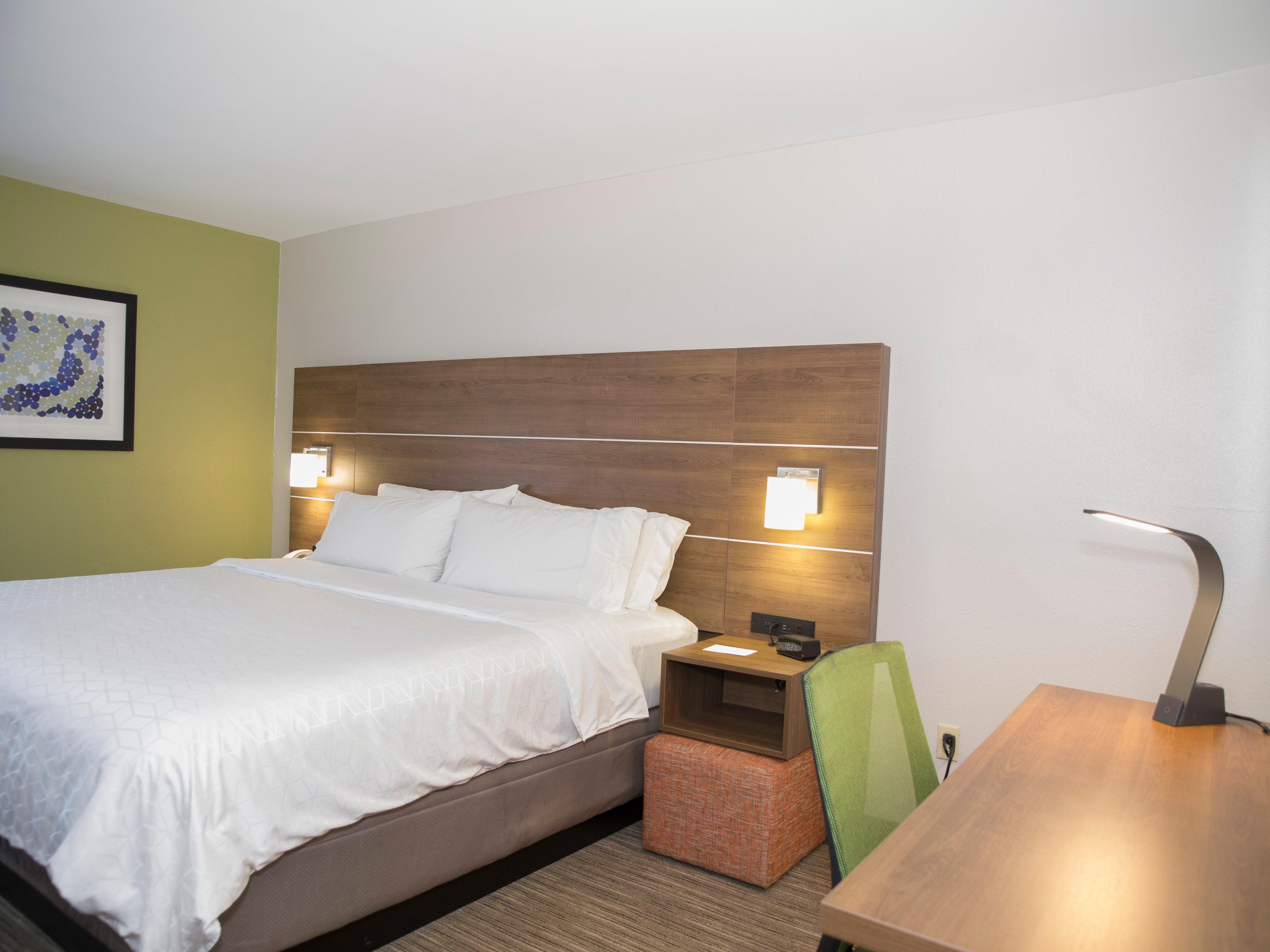 Holiday Inn Express Hotel & Suites Madison By Ihg Exterior foto